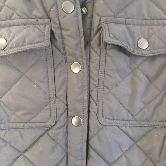 Love Tree Women's Black Quilted‎ Jacket - Picture 2 of 5